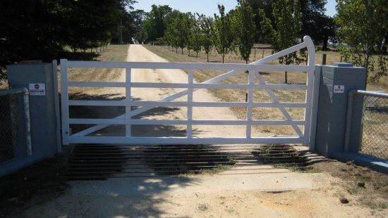Period-Style-Timber-Farm-gate-scaled-1.jpg